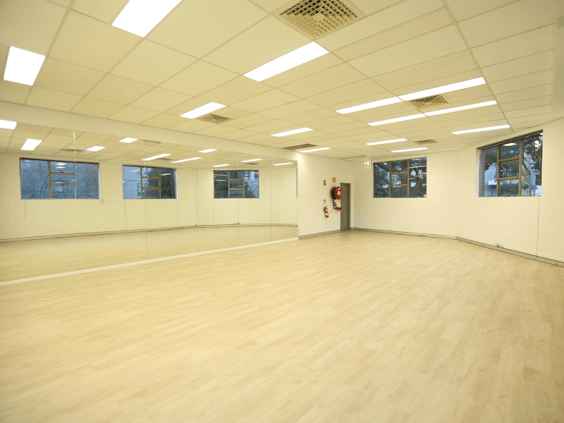 Luky Chen Dance Studio